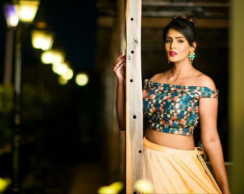 Meera Mitun Wiki, Biography, Age, Height, Family, Controversy & More