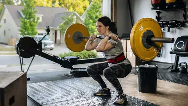 Your guide to lifting weights safely at home