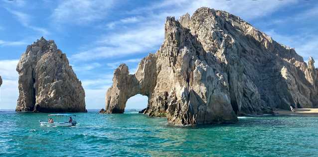 Reasons Why People Fall in Love with Los Cabos