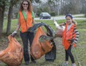 TCleaning Up Our West Ashley Neighborhood